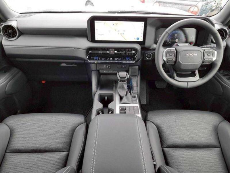 LAND CRUISER 250