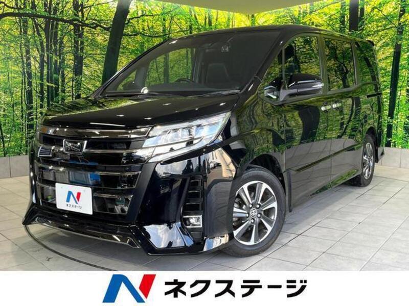 TOYOTA NOAH