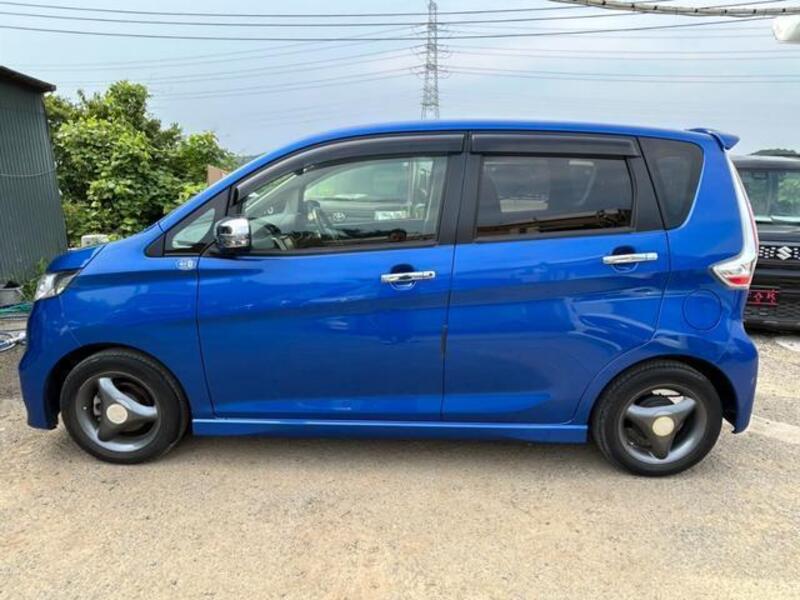 EK CUSTOM