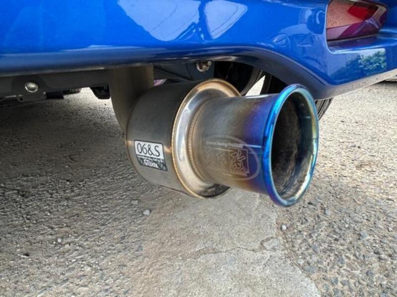 EK CUSTOM