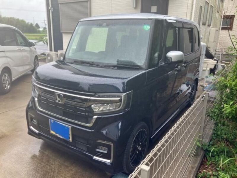 HONDA N BOX CUSTOM