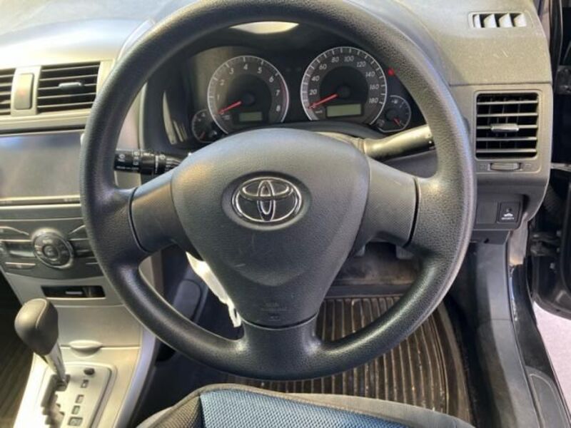 COROLLA FIELDER