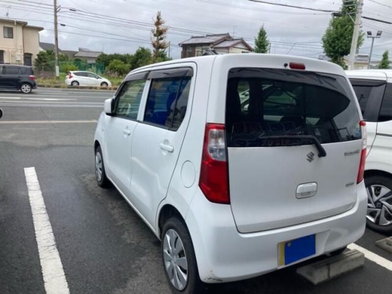WAGON R