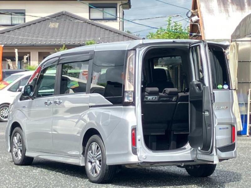 STEPWAGON SPADA