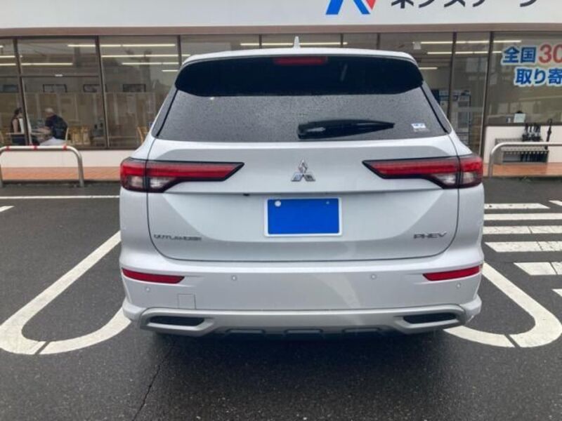 OUTLANDER PHEV
