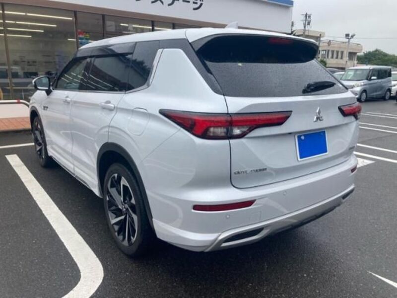 OUTLANDER PHEV
