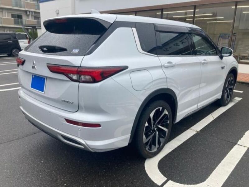 OUTLANDER PHEV