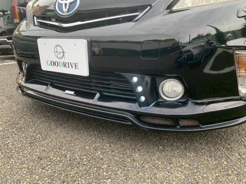 PRIUS ALPHA