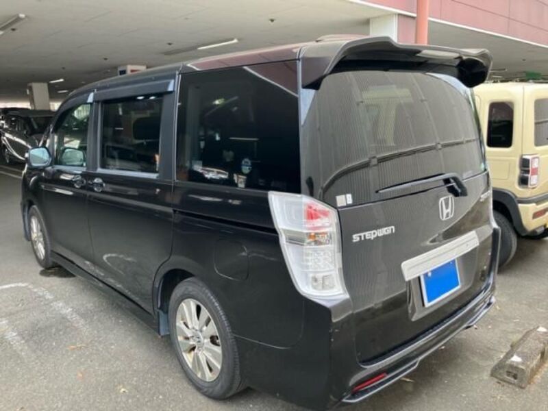 STEPWAGON SPADA