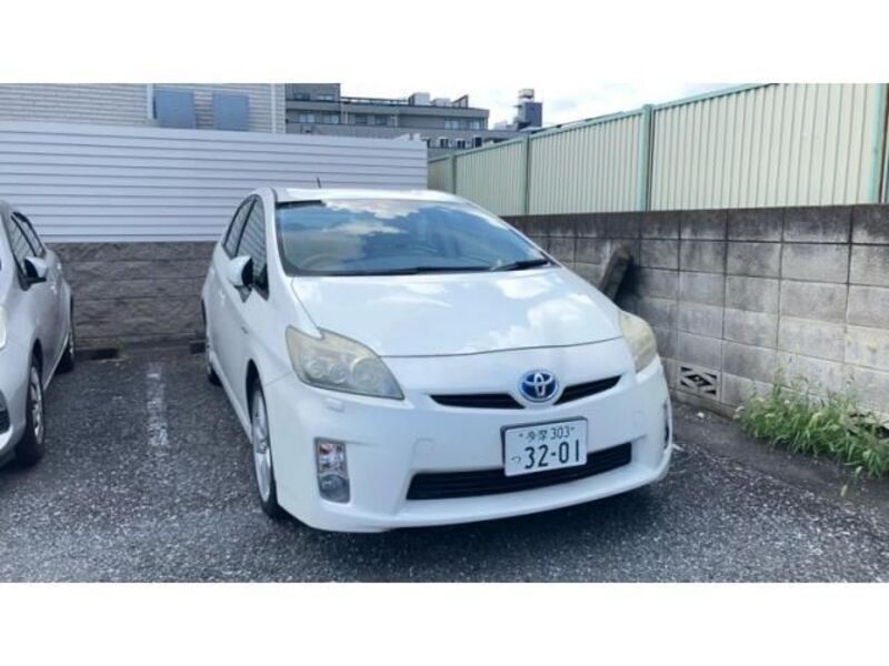 PRIUS