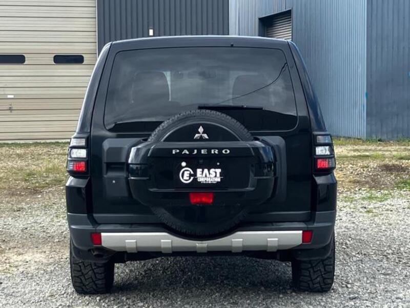 PAJERO