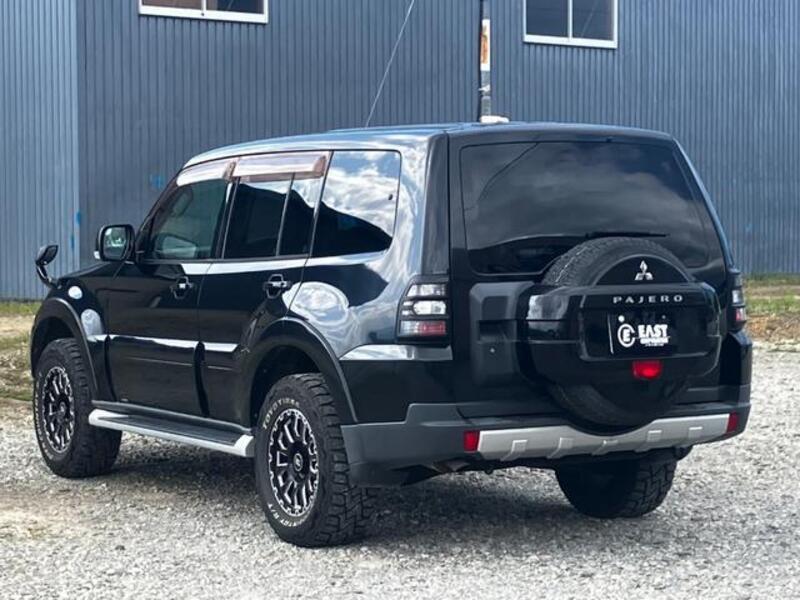 PAJERO