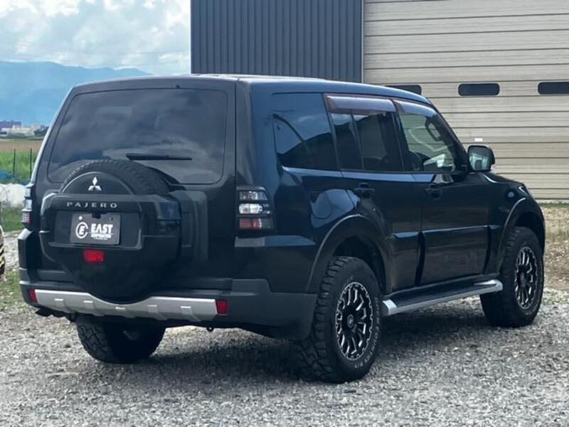 PAJERO