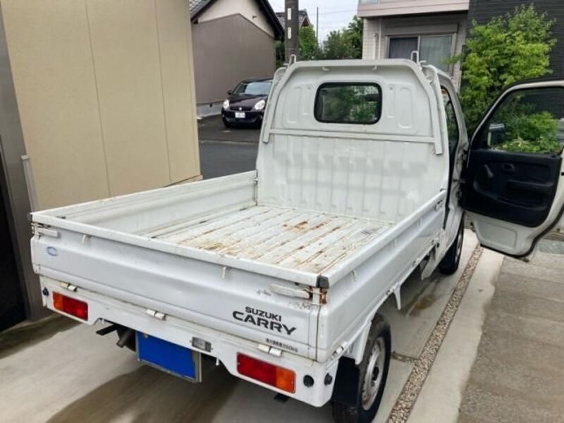 CARRY TRUCK