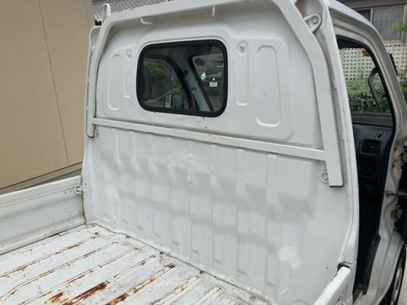 CARRY TRUCK