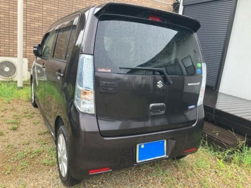 WAGON R