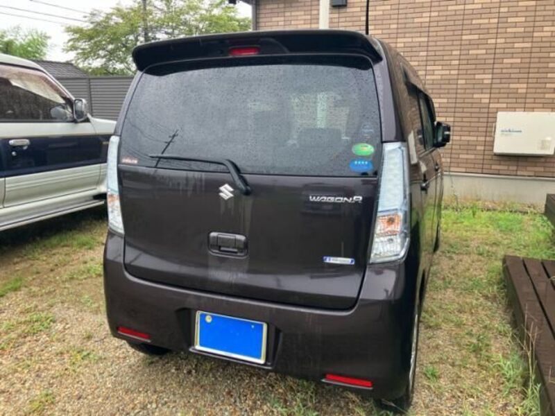 WAGON R