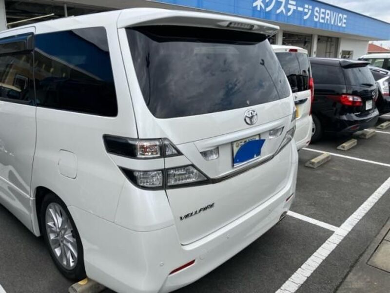 VELLFIRE
