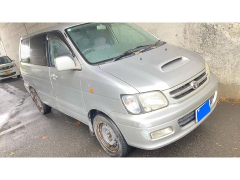 TOYOTA TOWNACE NOAH