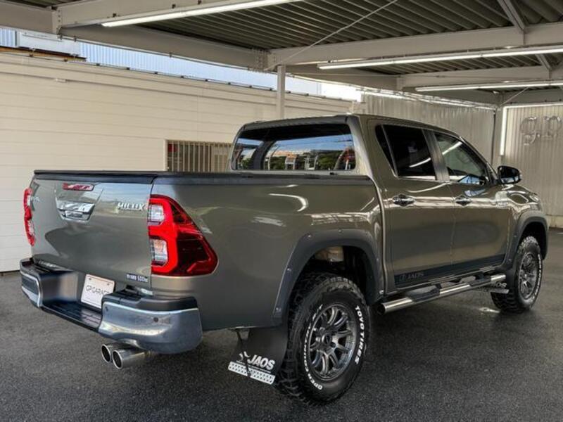 HILUX