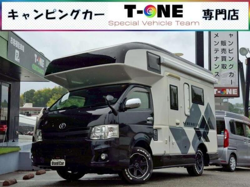 TOYOTA HIACE WAGON
