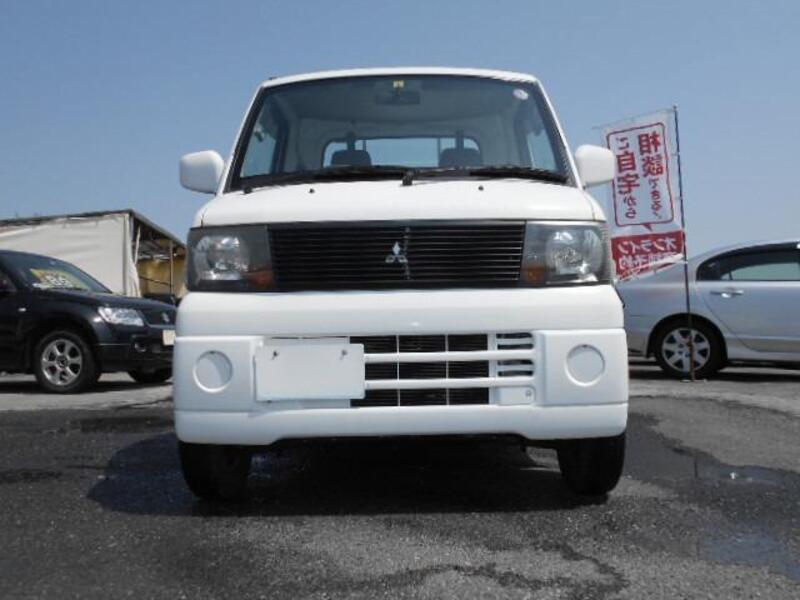 MINICAB TRUCK