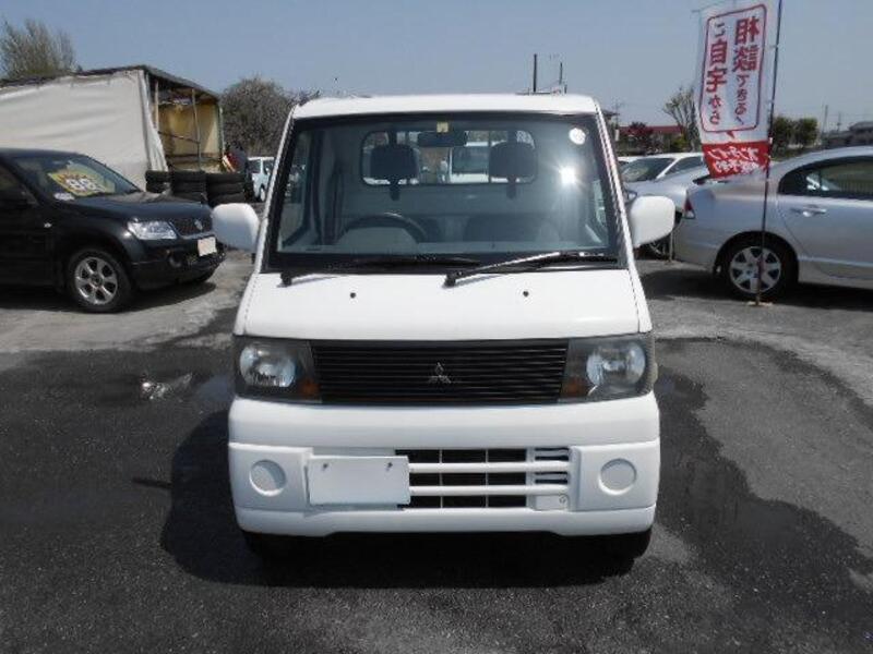 MINICAB TRUCK