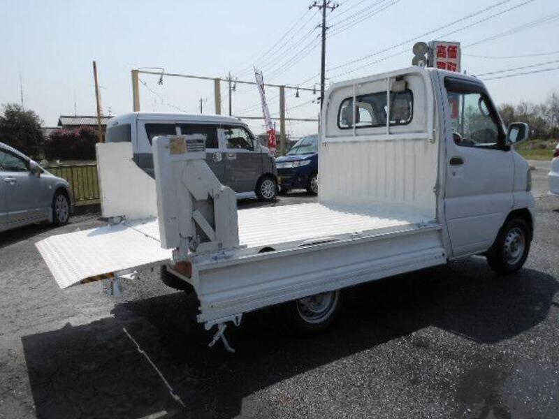 MINICAB TRUCK