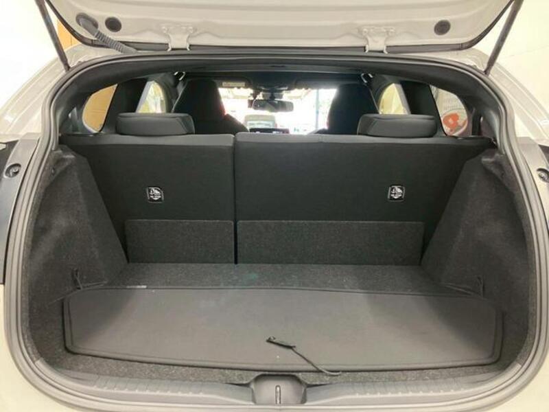 GR YARIS