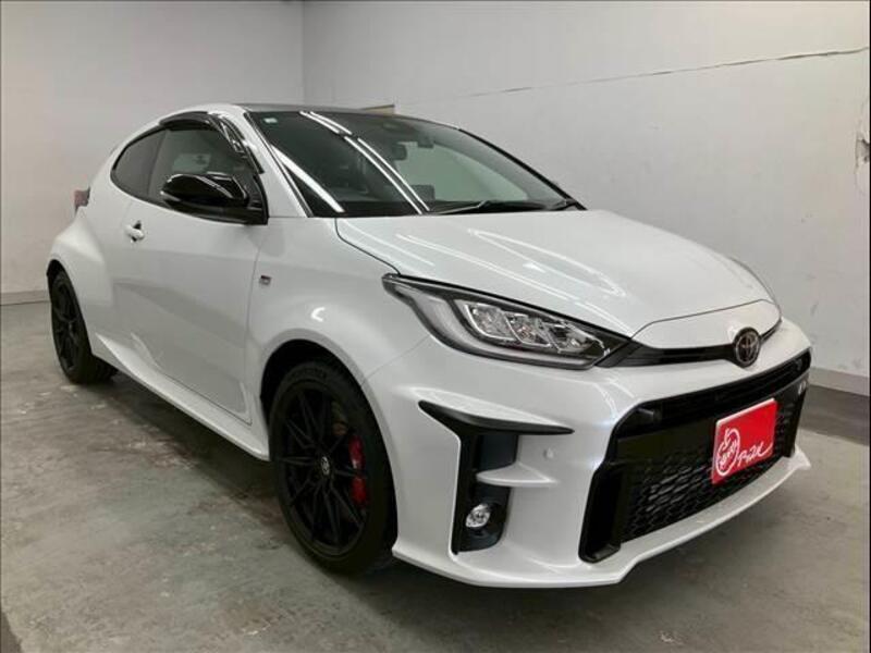GR YARIS