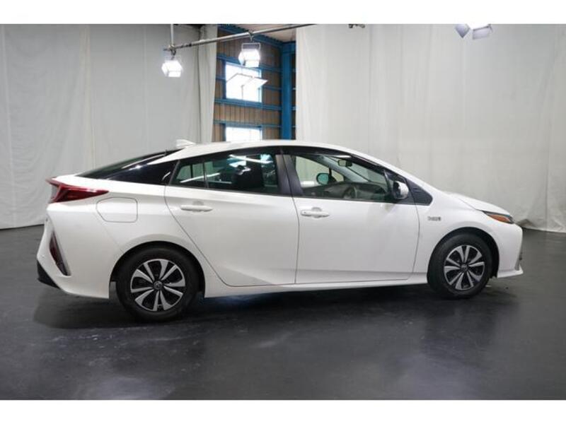 PRIUS PHV
