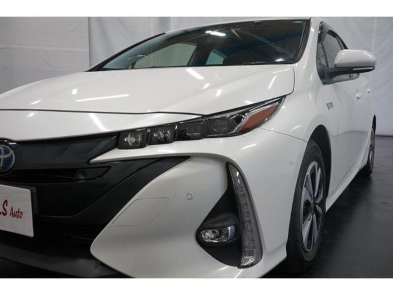 PRIUS PHV