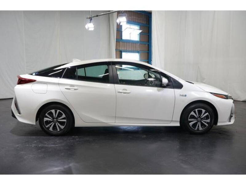PRIUS PHV