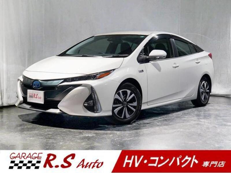 TOYOTA PRIUS PHV