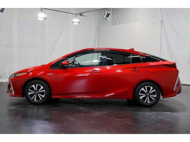 PRIUS PHV