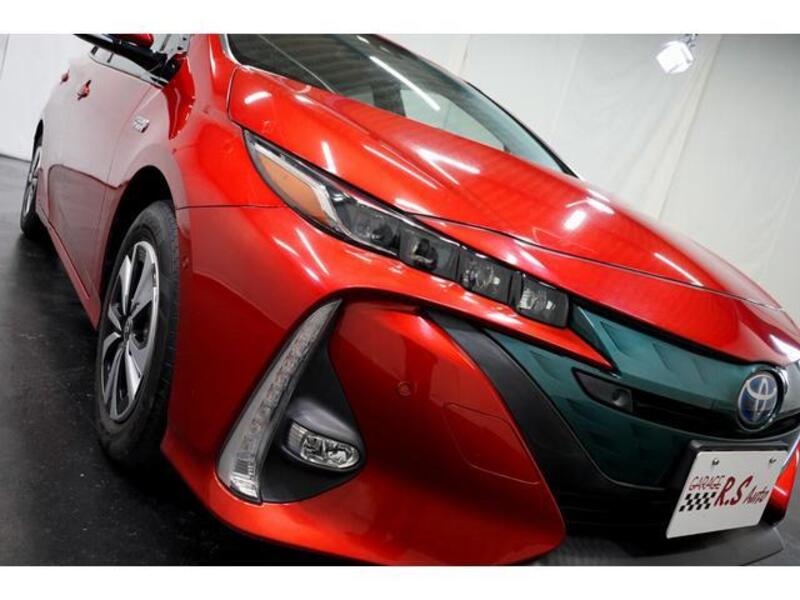 PRIUS PHV