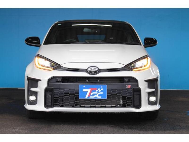 GR YARIS