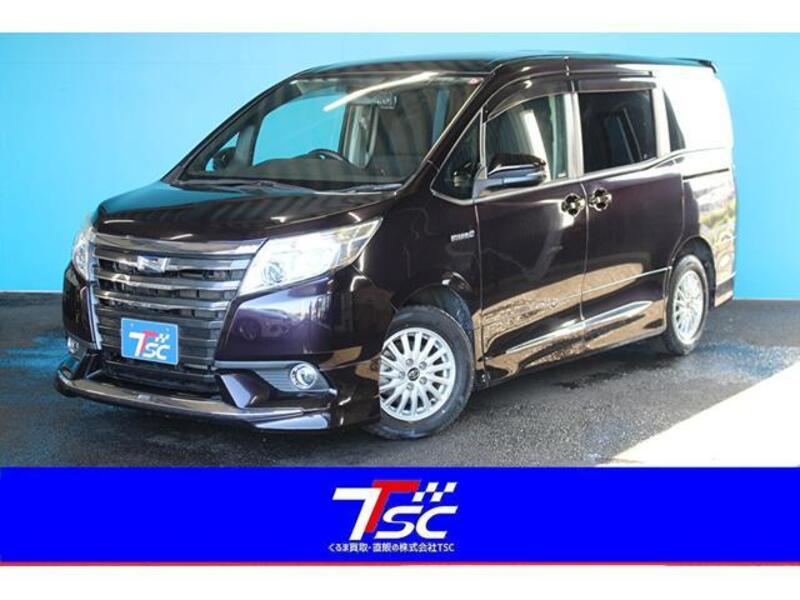 TOYOTA NOAH