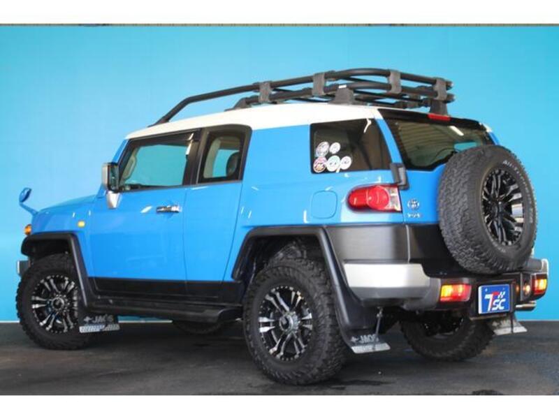 FJ CRUISER