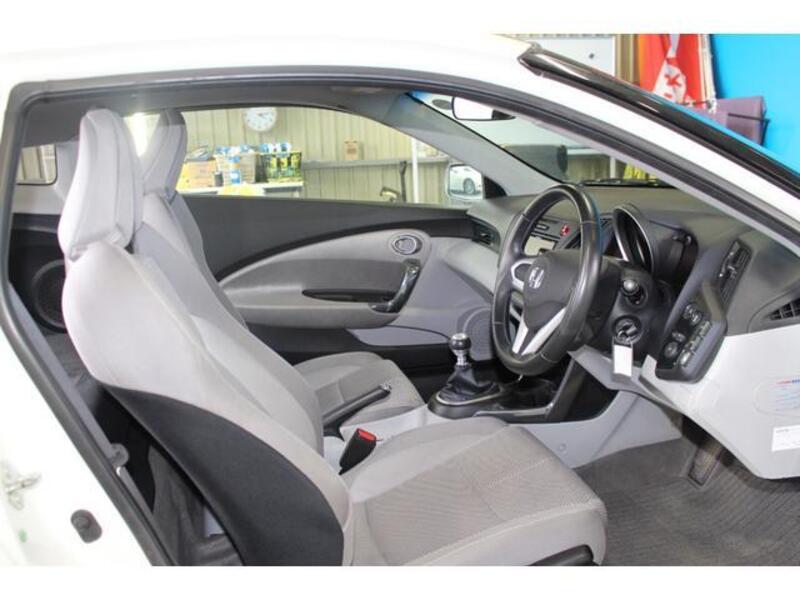 CR-Z