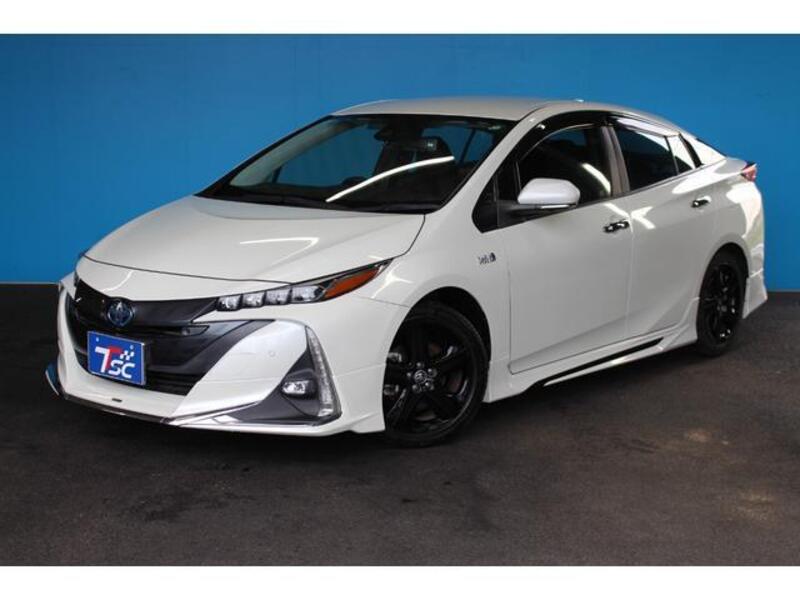 PRIUS PHV
