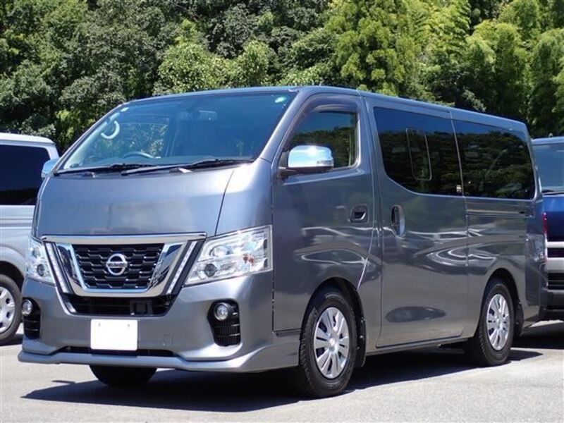 NV350 CARAVAN-0