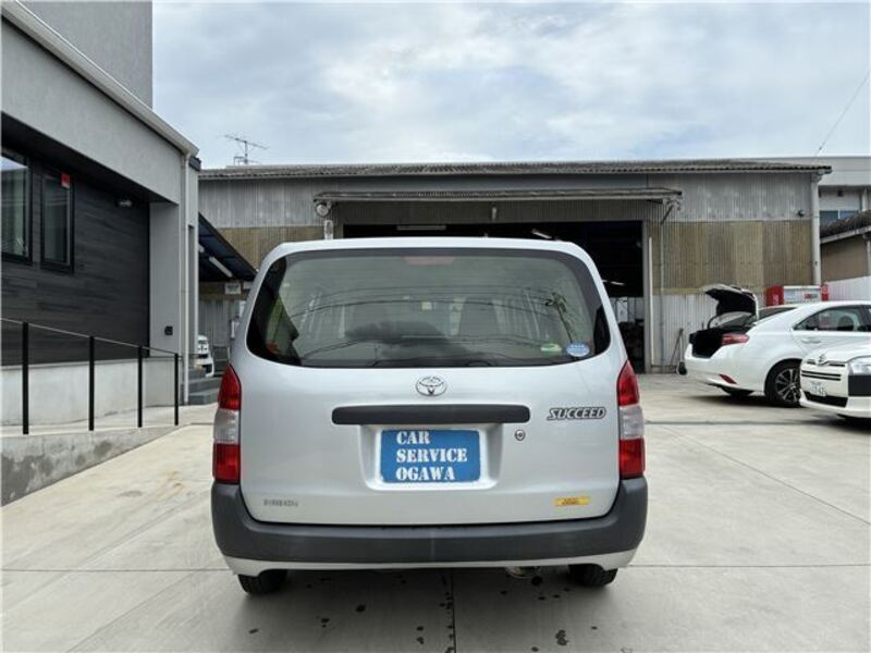 SUCCEED VAN