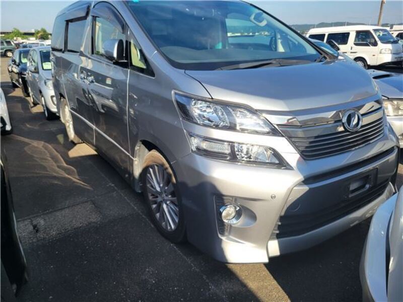 TOYOTA VELLFIRE