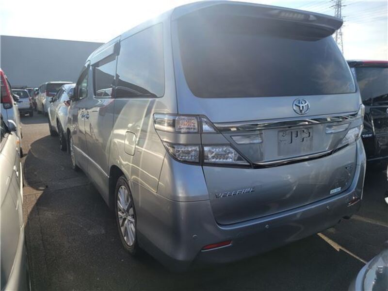 VELLFIRE