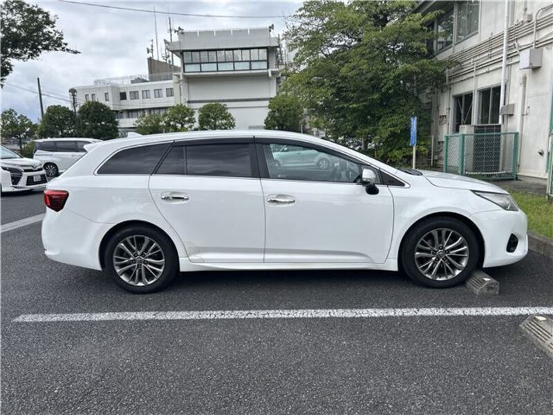 AVENSIS WAGON