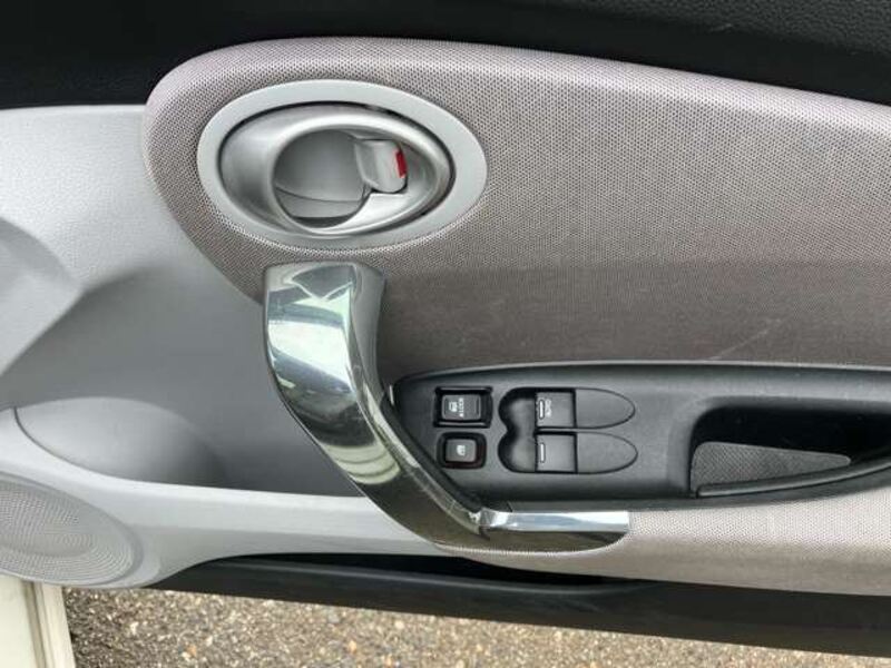 CR-Z