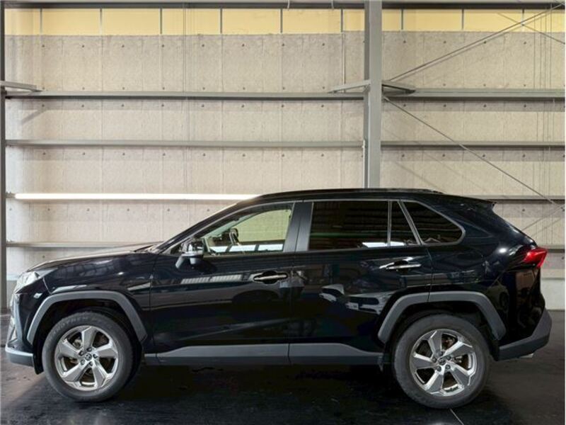 RAV4