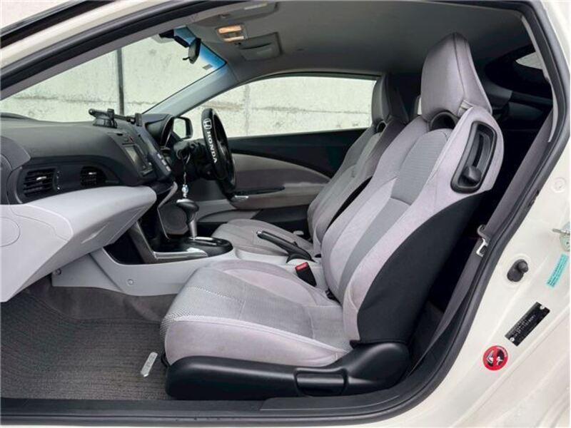 CR-Z