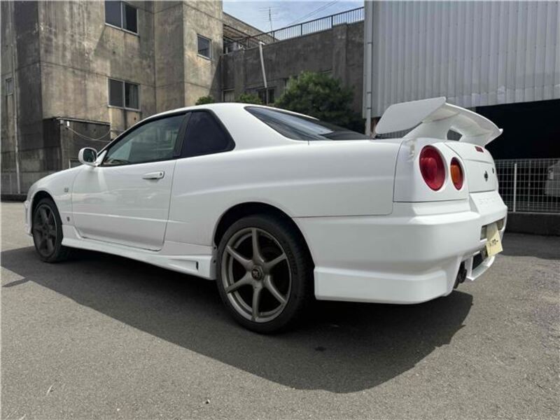 SKYLINE